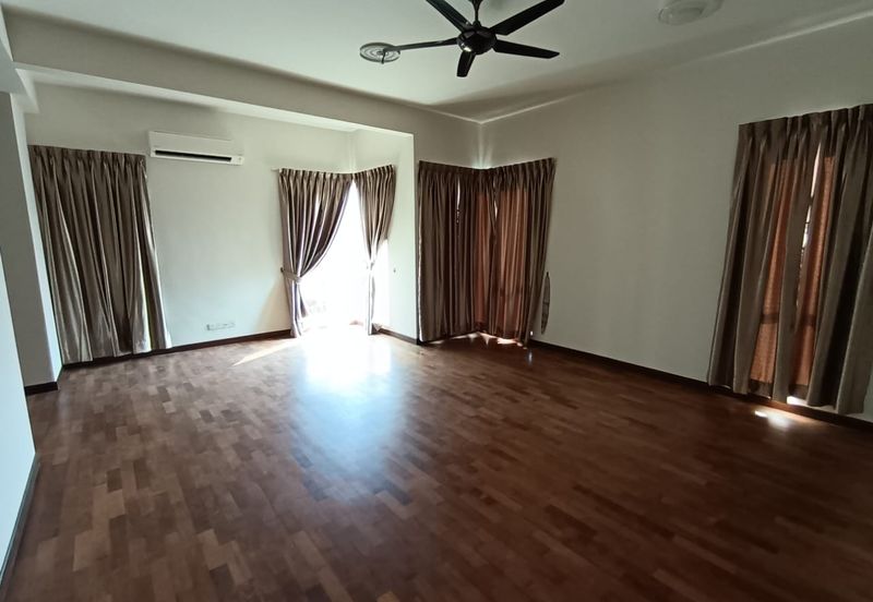 Villa Heights @ Equine Park