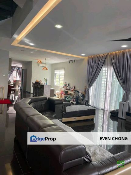 Kajang Taman Saujana Suria 3 Storey Semi D For Sale, Selangor, Kajang