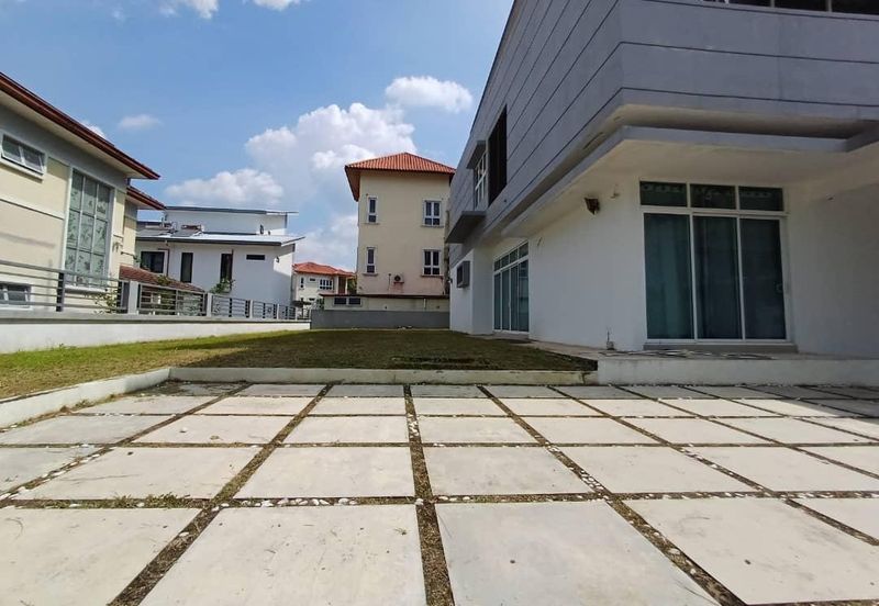 Bandar Mahkota Cheras