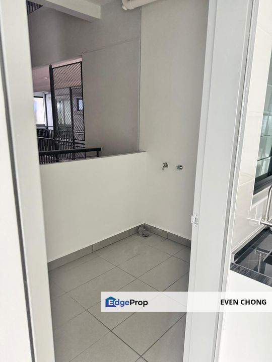 Bandar Sungai Long Aster Residence move in condition unit for sale, Selangor, Kajang