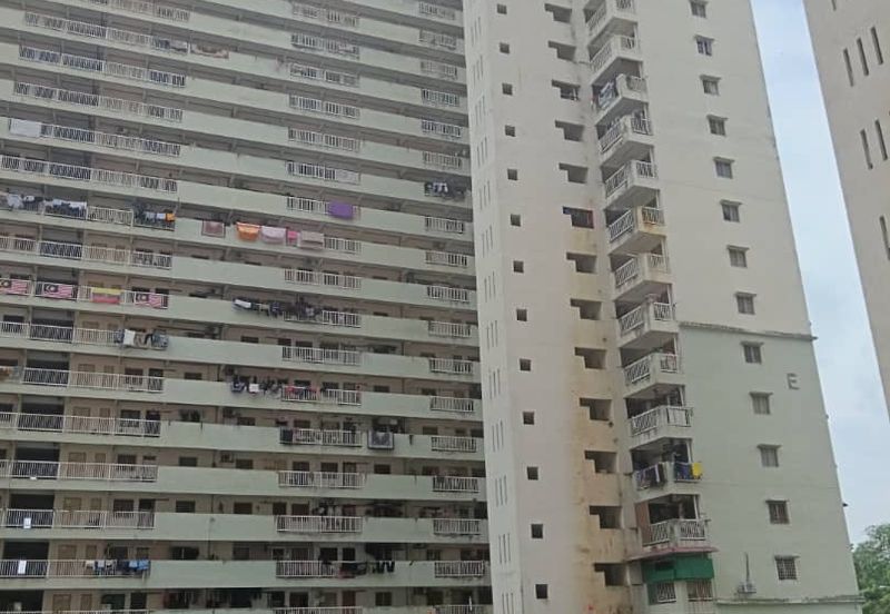 Bandar Tasik Selatan Low Cost Flat