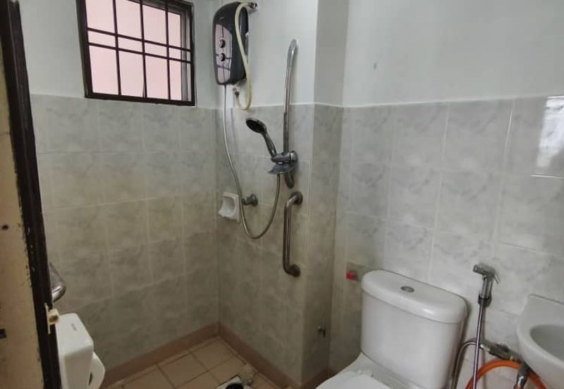 Aliran Damai, Bandar Damai Perdana