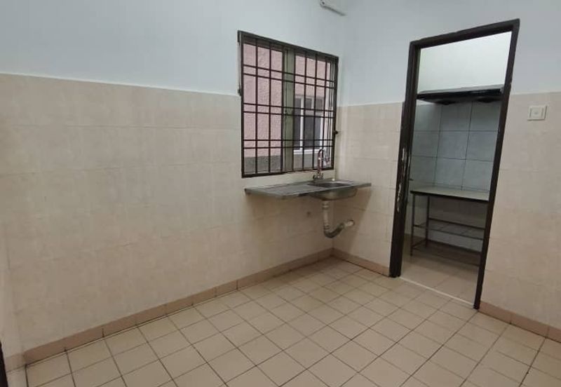 Aliran Damai, Bandar Damai Perdana