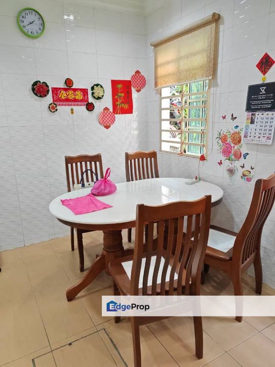 Cheras Batu 9 Taman Sri Cheras 2 Storey House for rent, Selangor, Batu 9th Cheras