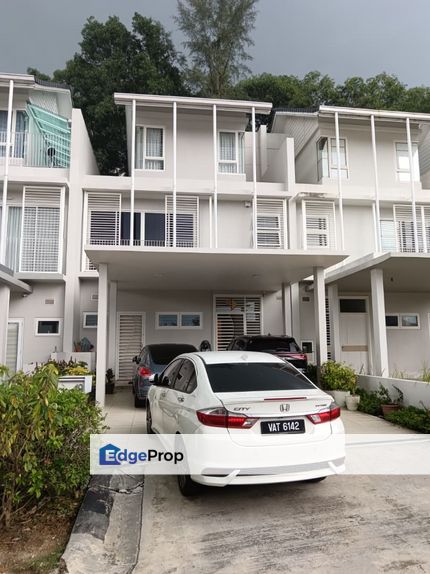 SENJA Private Residences 3 Storey Super Link House at Seri Kembangan, Selangor, Seri Kembangan
