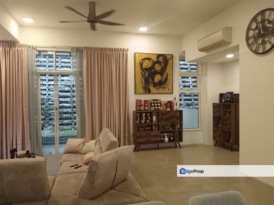 SENJA Private Residences 3 Storey Super Link House at Seri Kembangan, Selangor, Seri Kembangan