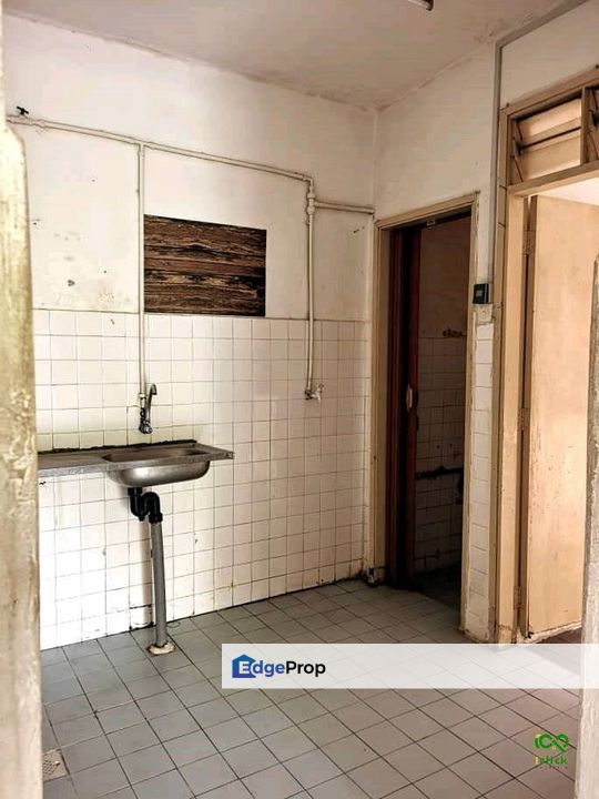 Kuala Lumpur Kepong Taman Daya Shop Apartment for sale, Kuala Lumpur, Kepong