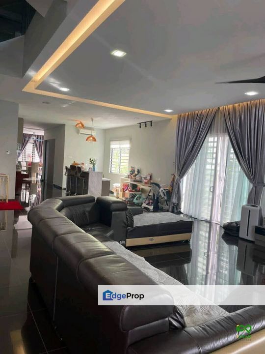 Kajang Taman Saujana Suria 3 Storey Semi D For Sale, Selangor, Kajang