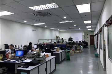 Taman Perindustrian Subang USJ 1