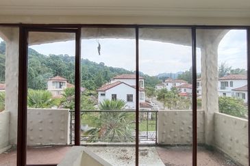 Gated & Guarded Refurbished Bungalow House For Sale at at Kota Damansara Petaling Jaya