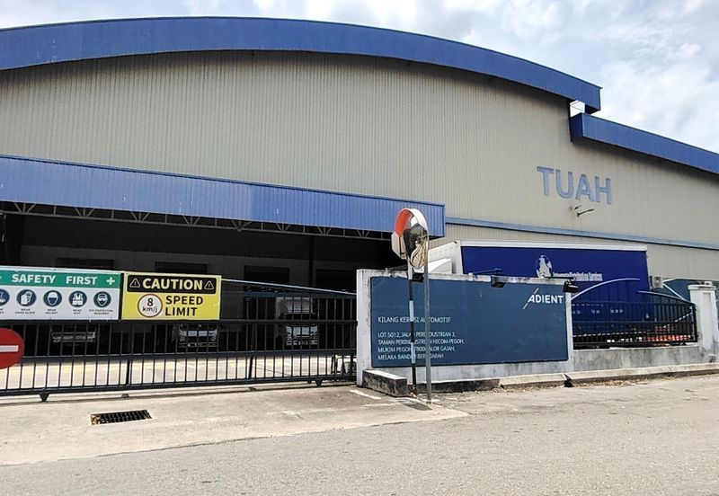 Alor Gajah Melaka Freehold Industry Land For Sale 马六甲永久产权中-重型工业土地出售