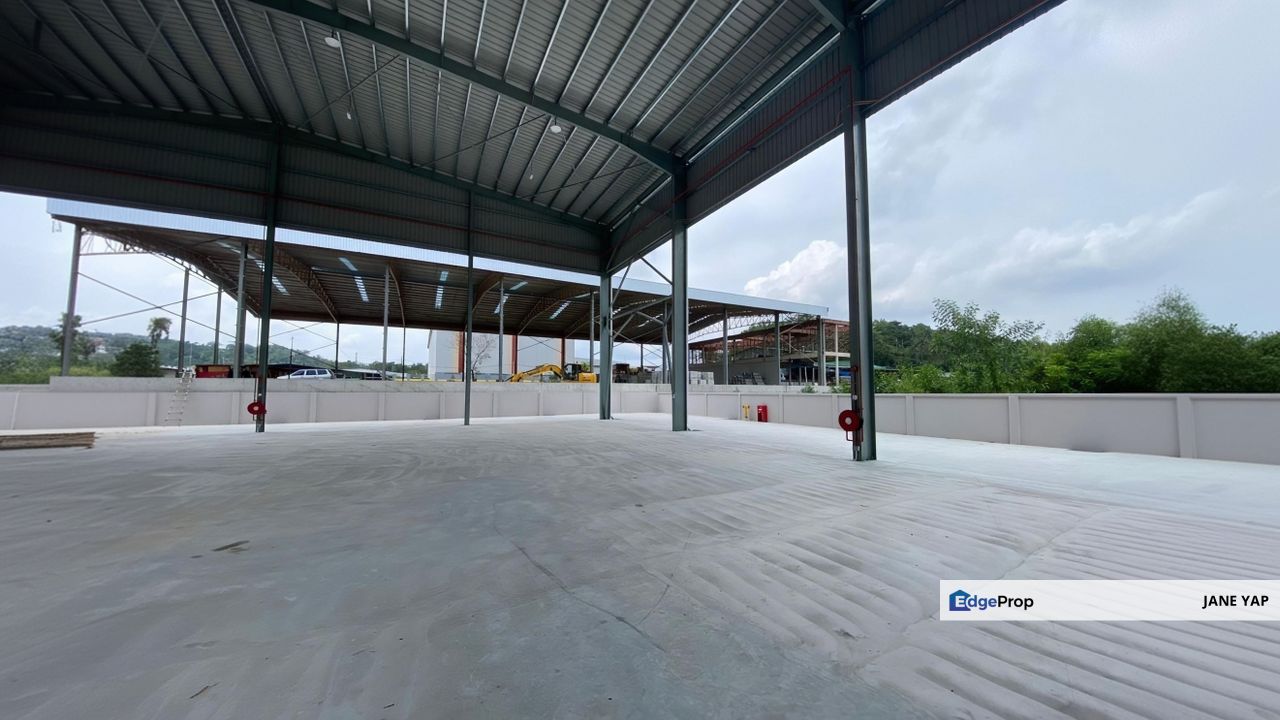 Factory Warehouse For Rent in Rawang 独立厂房出租, Selangor, Rawang