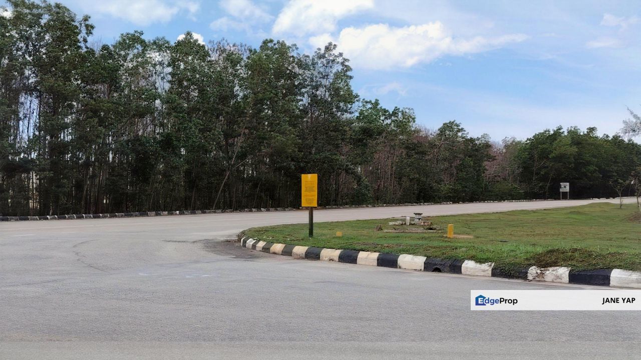 HiTech Park Industrial Land For Sale  霹雳州高科技园区工业地出售, Perak, Tanjung Malim
