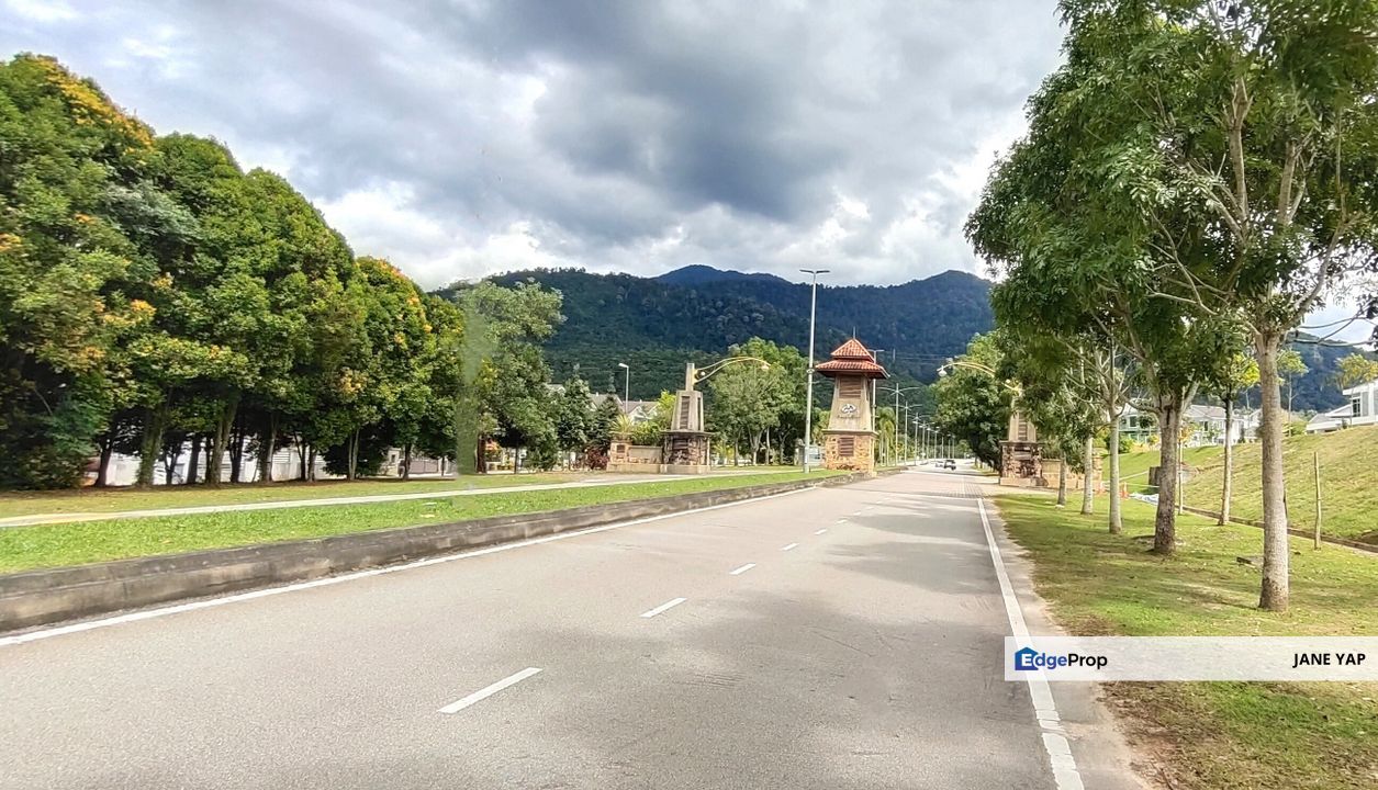 Lake View Freehold Bungalow Lot For Sale, Perak, Tanjung Malim