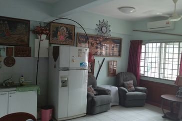 Selesa Hillhomes @ Bukit Tinggi