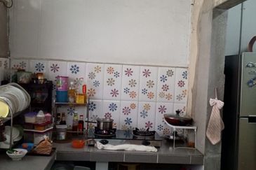 Taman Teluk Gedung Indah