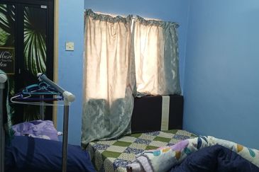 Taman Teluk Gedung Indah