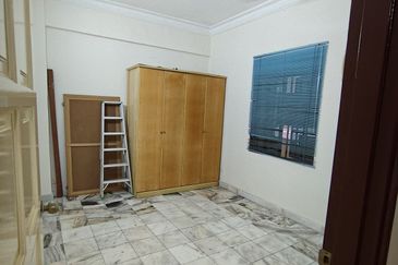 Pangsapuri Sri Pelangi