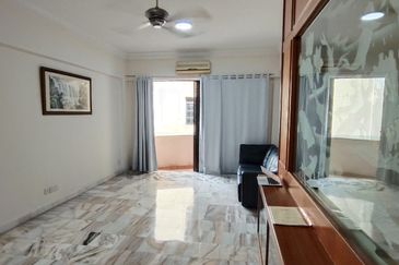 Pangsapuri Sri Pelangi