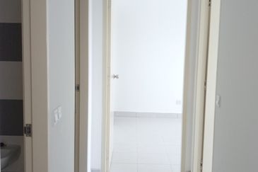 Seri Intan Apartments @ Setia Alam