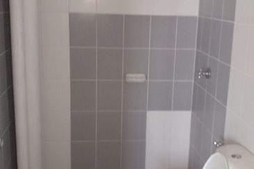 Seri Intan Apartments @ Setia Alam