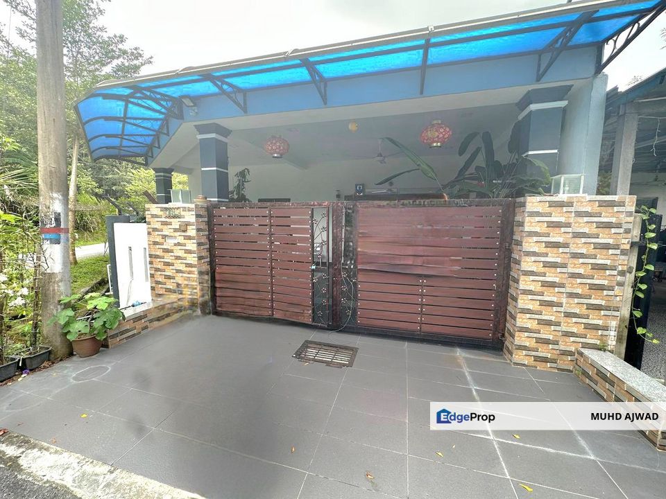 RENOVATED Single Storey CORNER LOT House, Kampung Pasir Sg Lalang