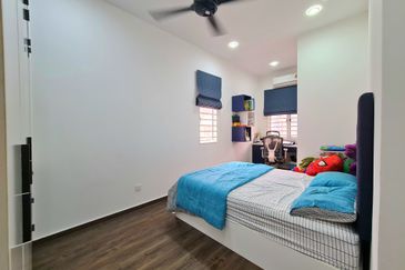 Penduline @ Bandar Rimbayu