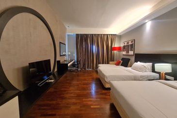 The Shore Hotel & Residences