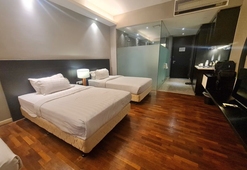 The Shore Hotel & Residences