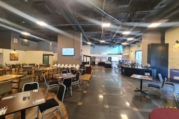 The Shore Hotel & Residences