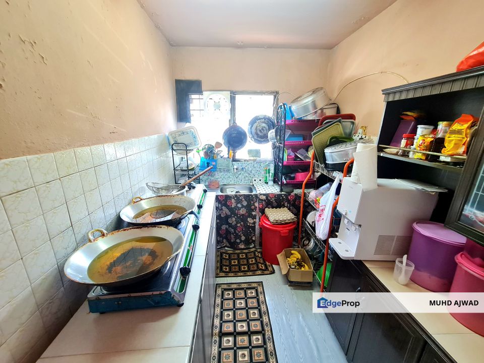 Seksyen 2 Bandar Baru Bangi, Flat PKNS [Level 1] Bangi Selangor For Sale, Selangor, Bangi