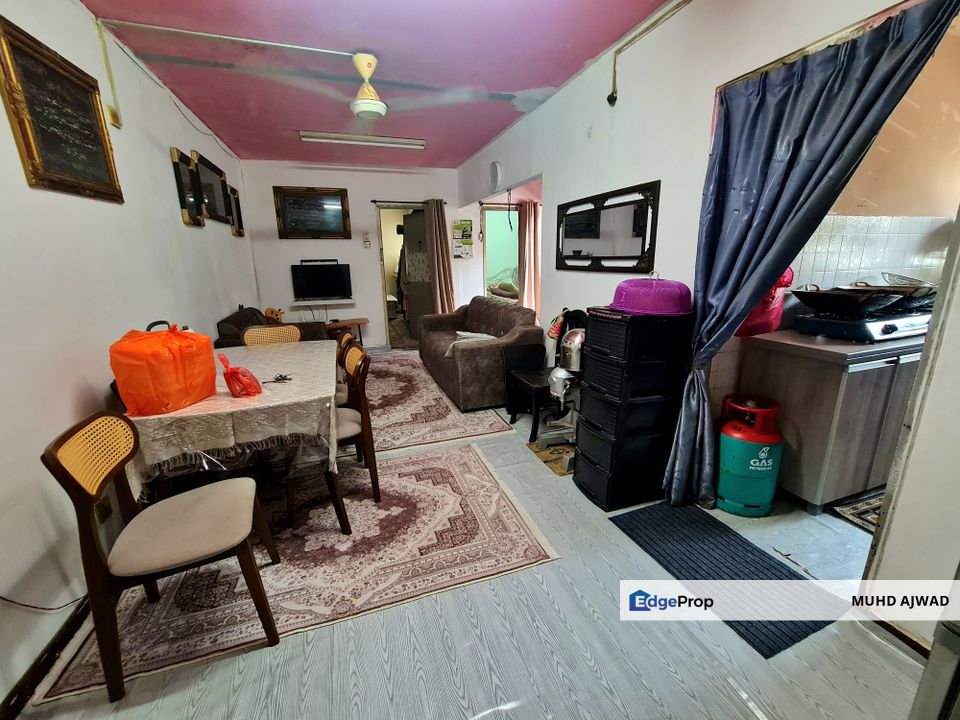 Flat PKNS Seksyen 2 Bandar Baru Bangi Selangor For Sale [LEVEL 1], Selangor, Bangi