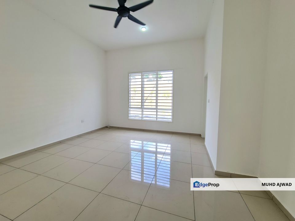 Ara Sendayan (Barinda) Double Storey Terrace House, Bandar Sri Sendayan For Rent, Negeri Sembilan, Seremban