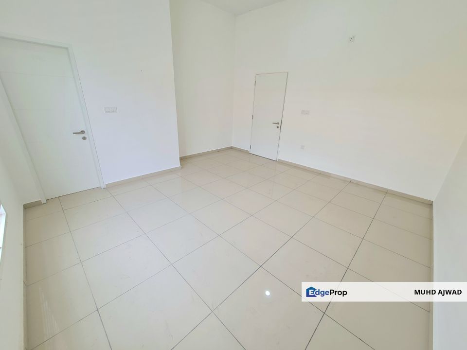 Ara Sendayan (Barinda) Double Storey Terrace House, Bandar Sri Sendayan For Rent, Negeri Sembilan, Seremban