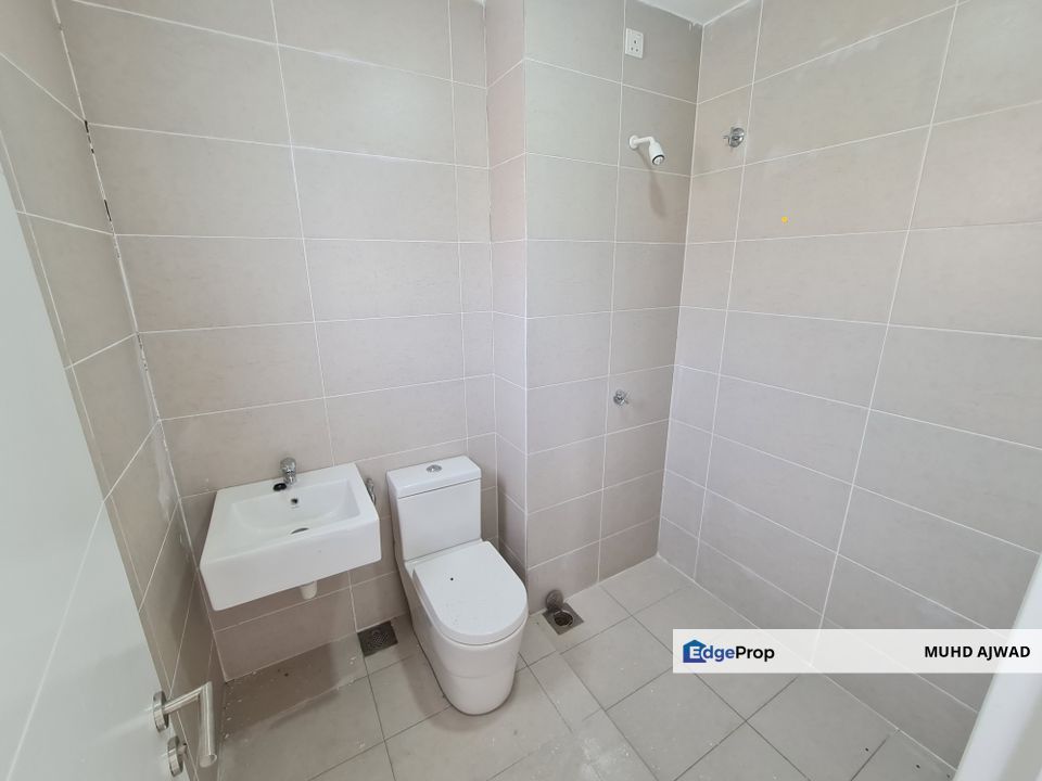 Ara Sendayan (Barinda) Double Storey Terrace House, Bandar Sri Sendayan For Rent, Negeri Sembilan, Seremban