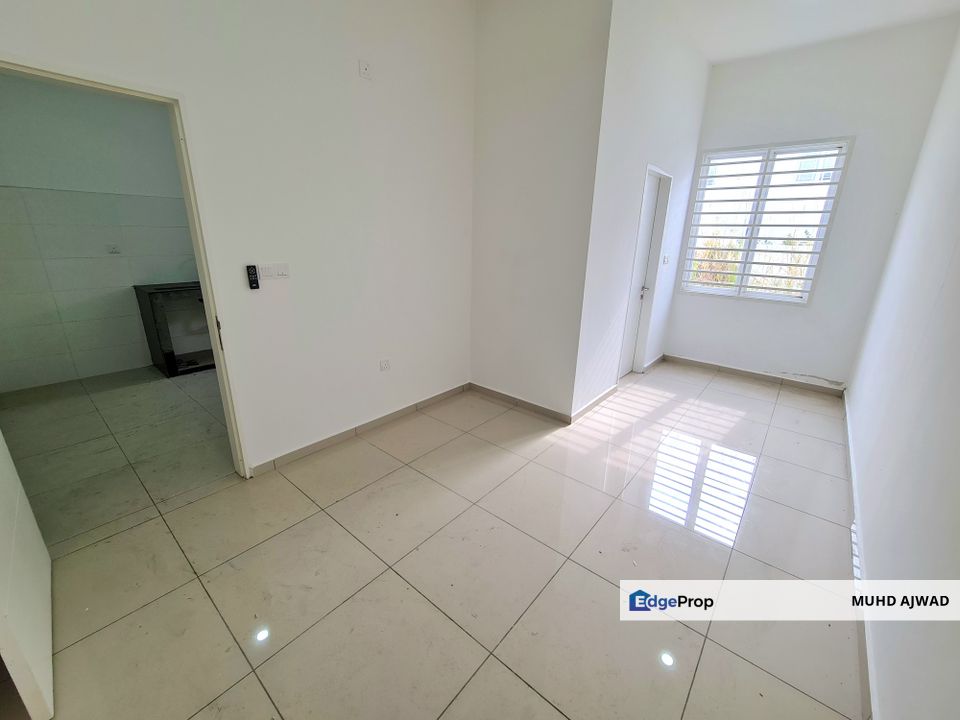 Double Storey Terrace House, Ara Sendayan (Barinda), Bandar Sri Sendayan Seremban For Sale [FACING OPEN], Negeri Sembilan, Seremban