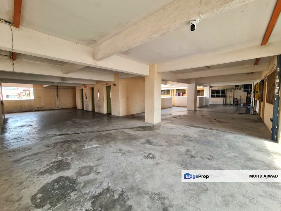 Flat Desa Mentari Blok 11, Taman Medan Petaling Jaya For Sale [MURAH], Selangor, Petaling Jaya