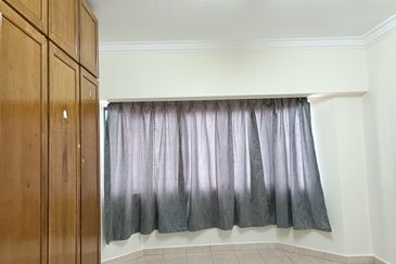 Tmn Tun Desa kiara Condo for rent 