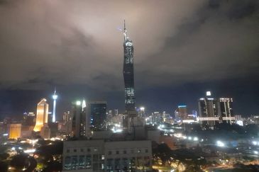 KL SENTRAL: Dua Memoire Suite Apartment For Sale