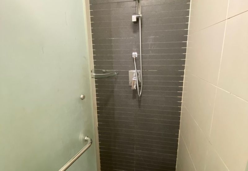 KL SENTRAL: Dua Memoire Suite Apartment For Sale