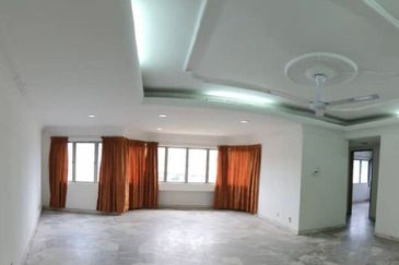 De Tropicana Condominium