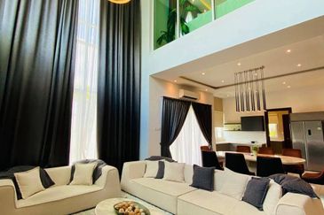 TROPIKA TAMAN MELAWATI BRAND NEW 3 STOREY SEMI-D 