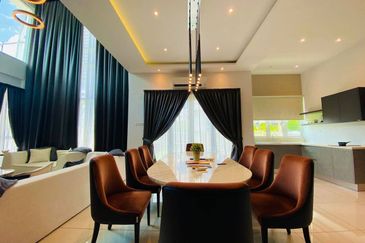 TROPIKA TAMAN MELAWATI BRAND NEW 3 STOREY SEMI-D 