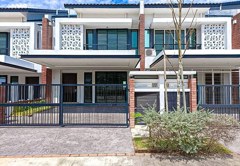 Double Storey Terrace Elmina Denai Alam