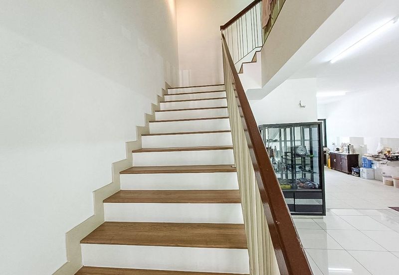 Double Storey Terrace Elmina Denai Alam