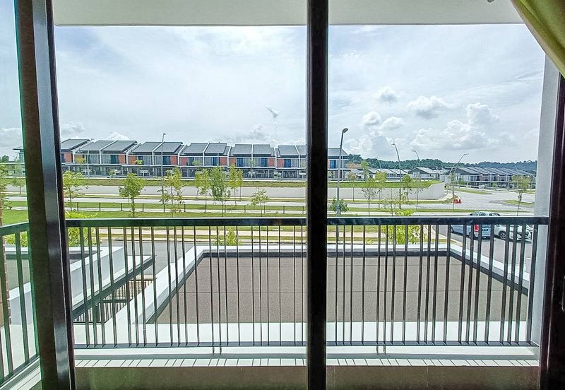 Double Storey Terrace Elmina Denai Alam