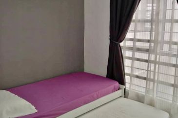 Puncak Hijauan (Hijauan Heights)