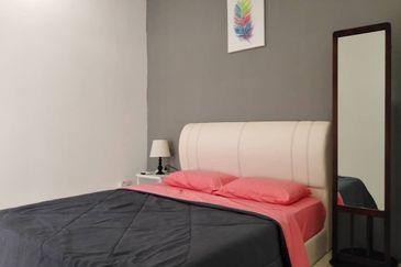 Puncak Hijauan (Hijauan Heights)