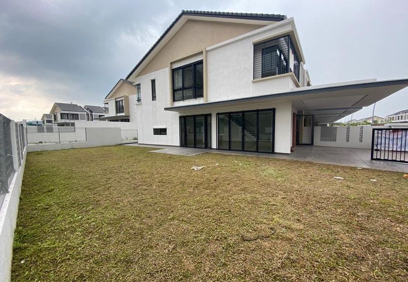 Elmina Green One @ City of Elmina