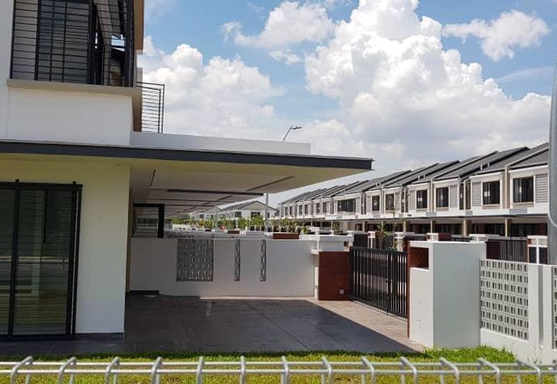 Elmina Green One @ City of Elmina